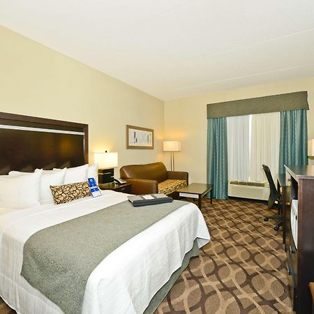 Best Western Plus Travel Hotel Toronto Airport Oda fotoğraf