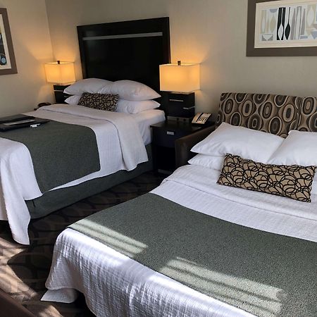 Best Western Plus Travel Hotel Toronto Airport Dış mekan fotoğraf