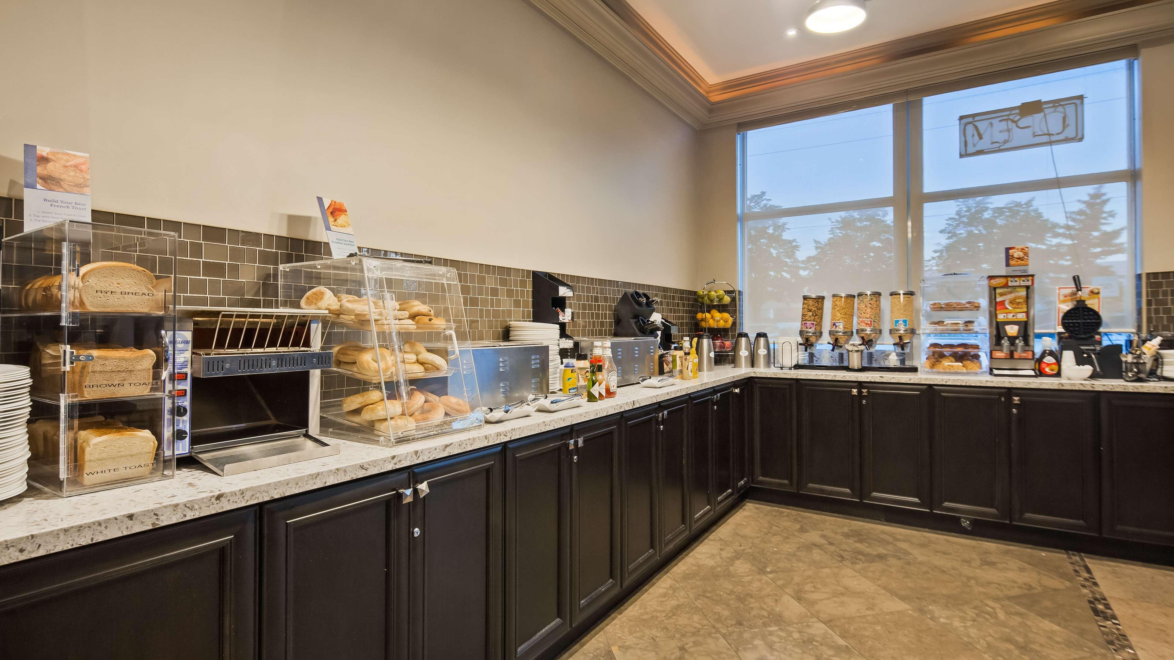 Best Western Plus Travel Hotel Toronto Airport Dış mekan fotoğraf