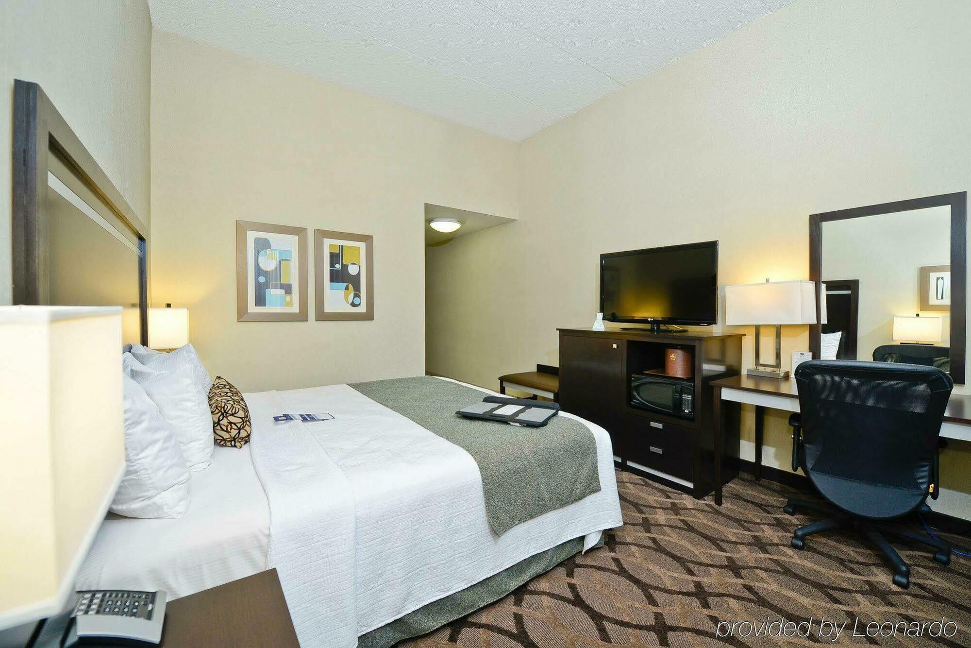 Best Western Plus Travel Hotel Toronto Airport Dış mekan fotoğraf